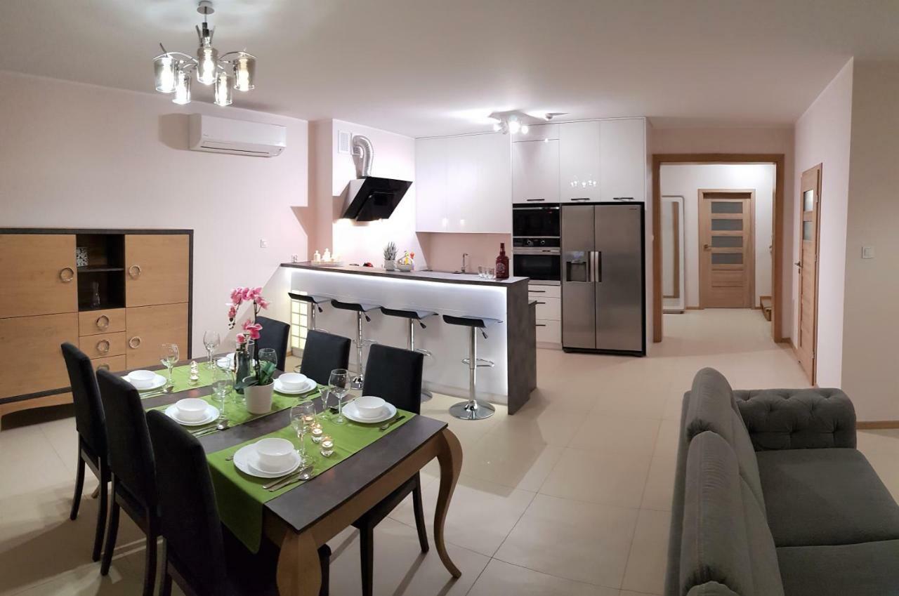 Apartamenty แอลบลอง ภายนอก รูปภาพ